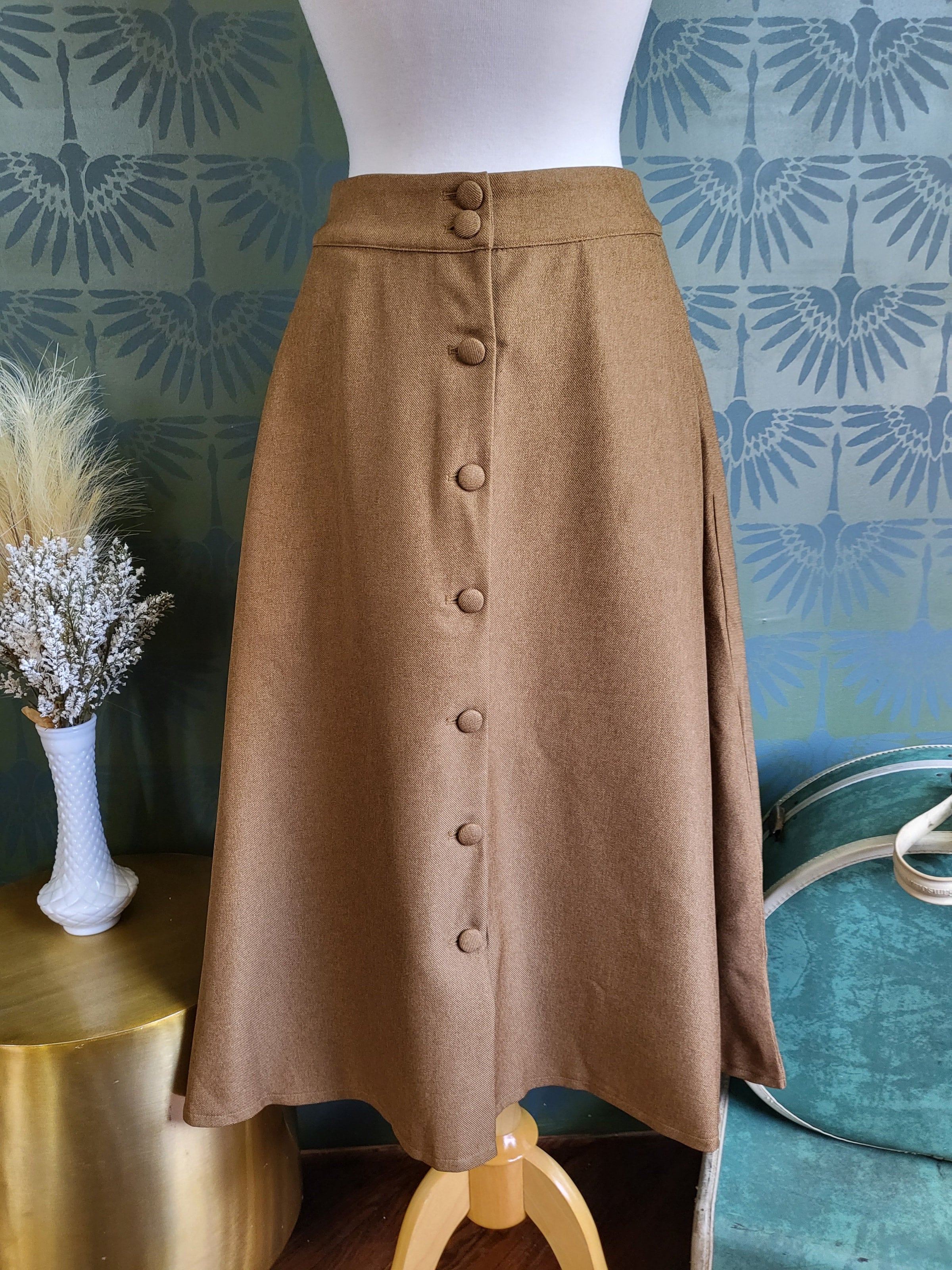 Vintage button store down skirt